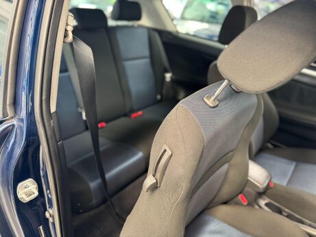 Toyota Corolla 1.4 VVT-i T3 3dr 44