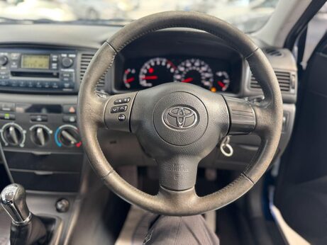 Toyota Corolla 1.4 VVT-i T3 3dr 31