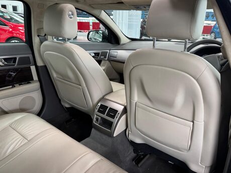 Jaguar XF 3.0d V6 Portfolio Auto Euro 5 4dr 20