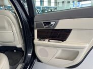 Jaguar XF 3.0d V6 Portfolio Auto Euro 5 4dr 22