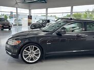 Jaguar XF 3.0d V6 Portfolio Auto Euro 5 4dr 11