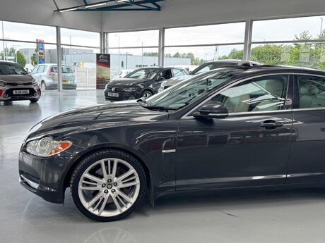 Jaguar XF 3.0d V6 Portfolio Auto Euro 5 4dr 11