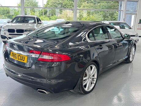 Jaguar XF 3.0d V6 Portfolio Auto Euro 5 4dr 8