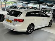 Toyota Avensis 2.2 D-CAT Icon Plus Tourer Auto Euro 5 5dr 18