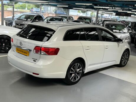 Toyota Avensis 2.2 D-CAT Icon Plus Tourer Auto Euro 5 5dr 14