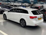 Toyota Avensis 2.2 D-CAT Icon Plus Tourer Auto Euro 5 5dr 2