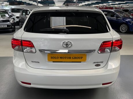 Toyota Avensis 2.2 D-CAT Icon Plus Tourer Auto Euro 5 5dr 11