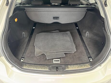 Toyota Avensis 2.2 D-CAT Icon Plus Tourer Auto Euro 5 5dr 86