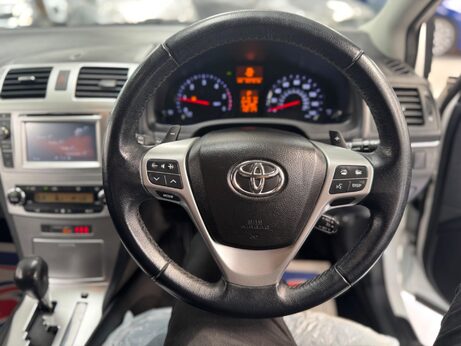 Toyota Avensis 2.2 D-CAT Icon Plus Tourer Auto Euro 5 5dr 39