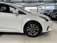 Toyota Avensis 2.2 D-CAT Icon Plus Tourer Auto Euro 5 5dr 21
