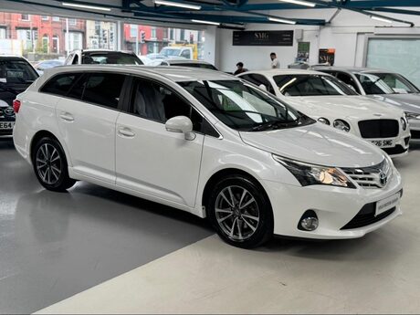 Toyota Avensis 2.2 D-CAT Icon Plus Tourer Auto Euro 5 5dr 22