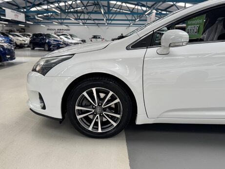 Toyota Avensis 2.2 D-CAT Icon Plus Tourer Auto Euro 5 5dr 5