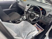 Toyota Avensis 2.2 D-CAT Icon Plus Tourer Auto Euro 5 5dr 3