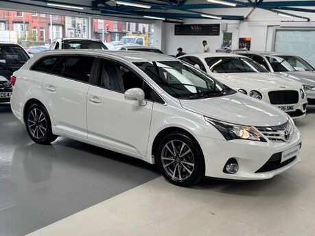 Toyota Avensis 2.2 D-CAT Icon Plus Tourer Auto Euro 5 5dr