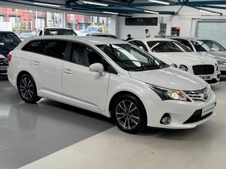 Toyota Avensis 2.2 D-CAT Icon Plus Tourer Auto Euro 5 5dr 95