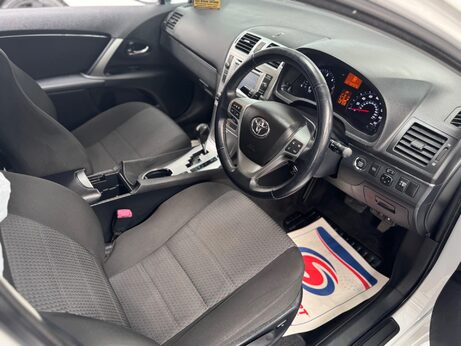 Toyota Avensis 2.2 D-CAT Icon Plus Tourer Auto Euro 5 5dr 19
