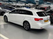 Toyota Avensis 2.2 D-CAT Icon Plus Tourer Auto Euro 5 5dr 96