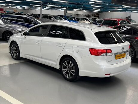 Toyota Avensis 2.2 D-CAT Icon Plus Tourer Auto Euro 5 5dr 92