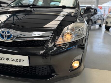 Toyota Auris 1.8 VVT-h T Spirit CVT Euro 5 (s/s) 5dr 69