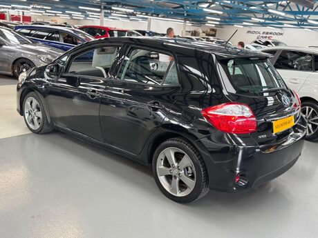 Toyota Auris 1.8 VVT-h T Spirit CVT Euro 5 (s/s) 5dr 13