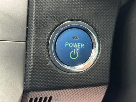 Toyota Auris 1.8 VVT-h T Spirit CVT Euro 5 (s/s) 5dr 34