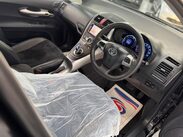 Toyota Auris 1.8 VVT-h T Spirit CVT Euro 5 (s/s) 5dr 3