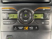 Toyota Auris 1.8 VVT-h T Spirit CVT Euro 5 (s/s) 5dr 28