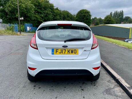 Ford Fiesta 1.25 Zetec Euro 6 5dr 15