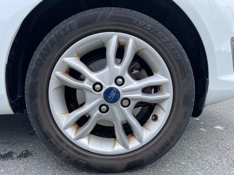 Ford Fiesta 1.25 Zetec Euro 6 5dr 31
