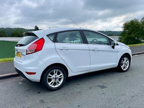 Ford Fiesta 1.25 Zetec Euro 6 5dr 18