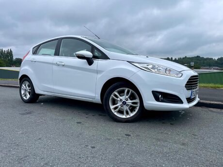 Ford Fiesta 1.25 Zetec Euro 6 5dr 10