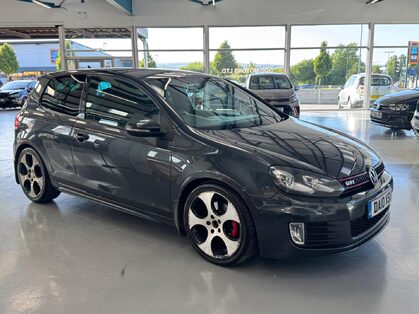 Volkswagen Golf 2.0 TSI GTI DSG Euro 5 3dr