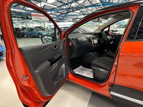 Renault Captur 0.9 TCe ENERGY Dynamique S Nav Euro 6 (s/s) 5dr 38