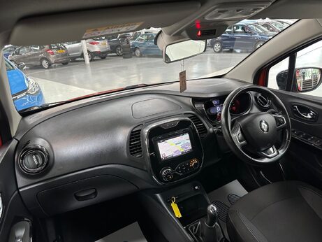 Renault Captur 0.9 TCe ENERGY Dynamique S Nav Euro 6 (s/s) 5dr 37