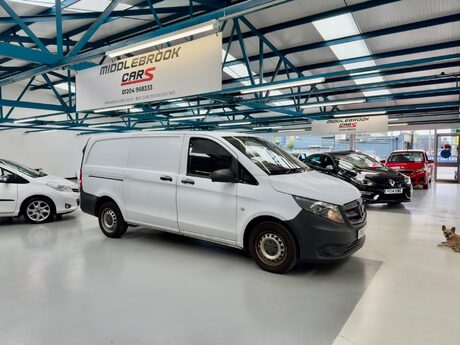 Mercedes-Benz Vito 1.6 111 CDI FWD L2 Euro 5 6dr 8