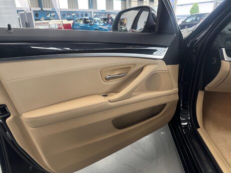BMW 5 Series 2.0 520d SE Euro 6 (s/s) 4dr 30