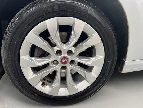Fiat Tipo 1.4 MPI Easy Plus Euro 6 5dr 14