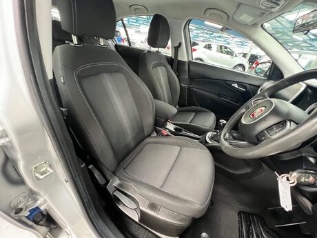 Fiat Tipo 1.4 MPI Easy Plus Euro 6 5dr 10