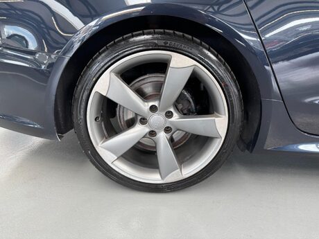 Audi A6 2.0 TDI ultra Black Edition S Tronic Euro 6 (s/s) 4dr 90