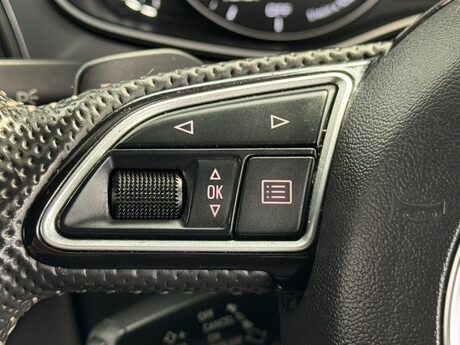 Audi A6 2.0 TDI ultra Black Edition S Tronic Euro 6 (s/s) 4dr 46