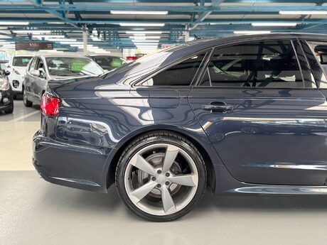 Audi A6 2.0 TDI ultra Black Edition S Tronic Euro 6 (s/s) 4dr 21