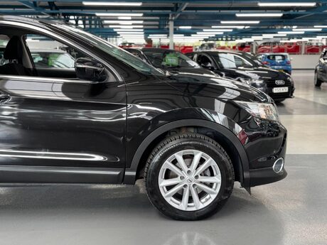 Nissan Qashqai 1.5 dCi Acenta Premium 2WD Euro 5 (s/s) 5dr 22