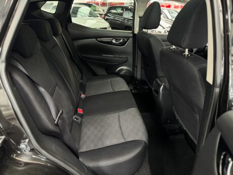 Nissan Qashqai 1.5 dCi Acenta Premium 2WD Euro 5 (s/s) 5dr 28