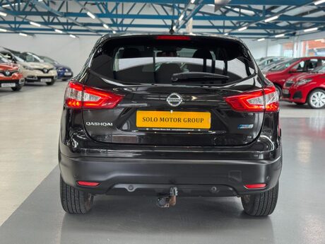 Nissan Qashqai 1.5 dCi Acenta Premium 2WD Euro 5 (s/s) 5dr 17
