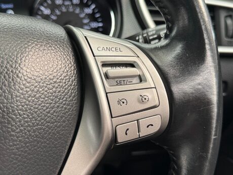 Nissan Qashqai 1.5 dCi Acenta Premium 2WD Euro 5 (s/s) 5dr 47