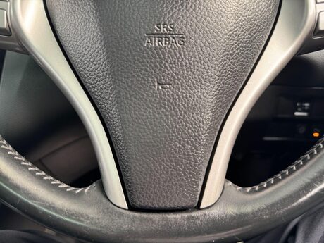 Nissan Qashqai 1.5 dCi Acenta Premium 2WD Euro 5 (s/s) 5dr 46