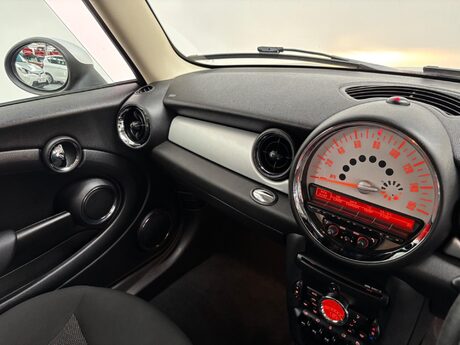 Mini Hatch 1.6 One Euro 5 3dr 69