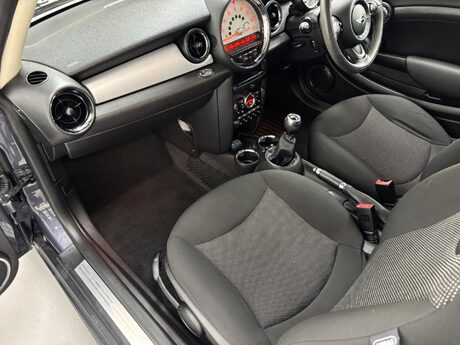 Mini Hatch 1.6 One Euro 5 3dr 79