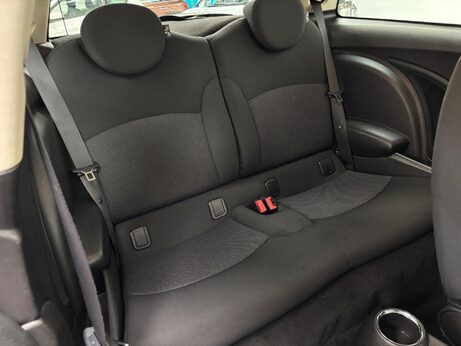 Mini Hatch 1.6 One Euro 5 3dr 68