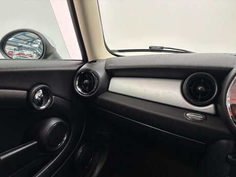 Mini Hatch 1.6 One Euro 5 3dr 70